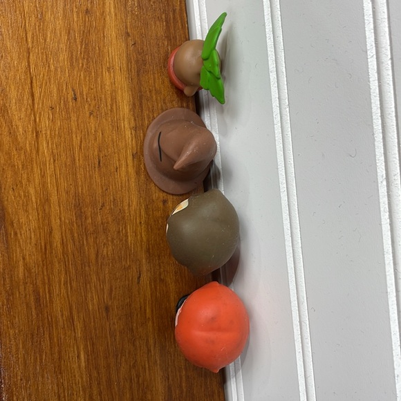 Set of 4 Harry Potter  Rubber Squishies - Picture 2 of 3